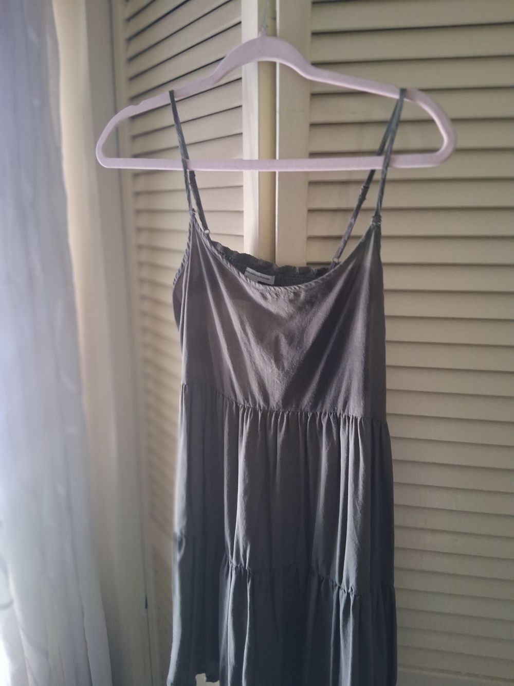 American Eagle Outfitters Charcoal Grey Smocked Top